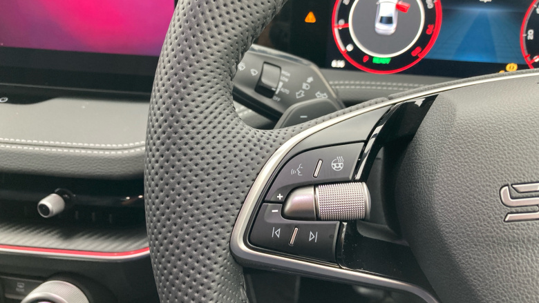 Skoda Superb 1.5 TSI e-TEC Sportline 5dr DSG Petrol Hatchback